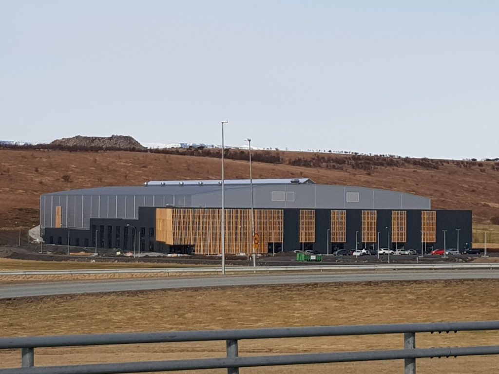 Miðgarður (2)